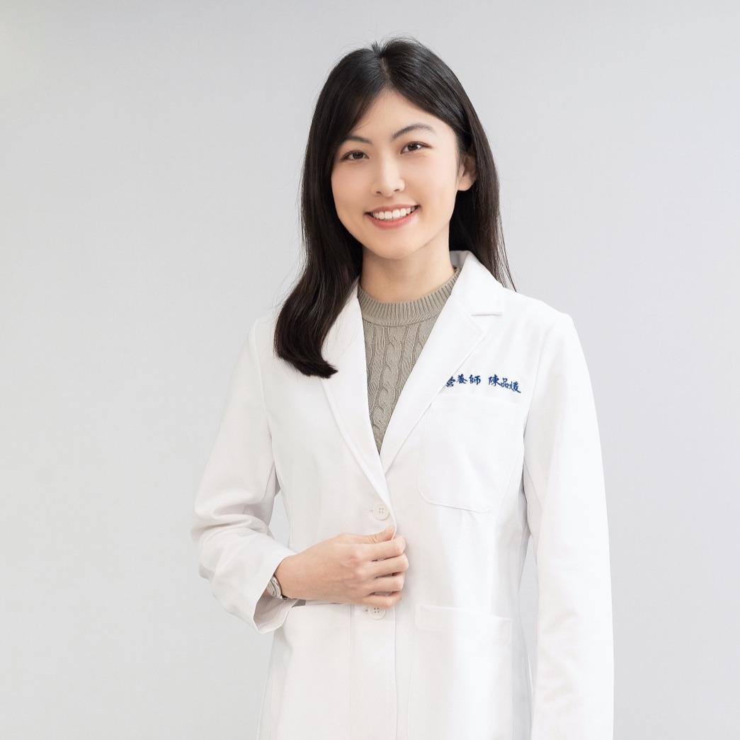 紐崔萊營養師陳品媛